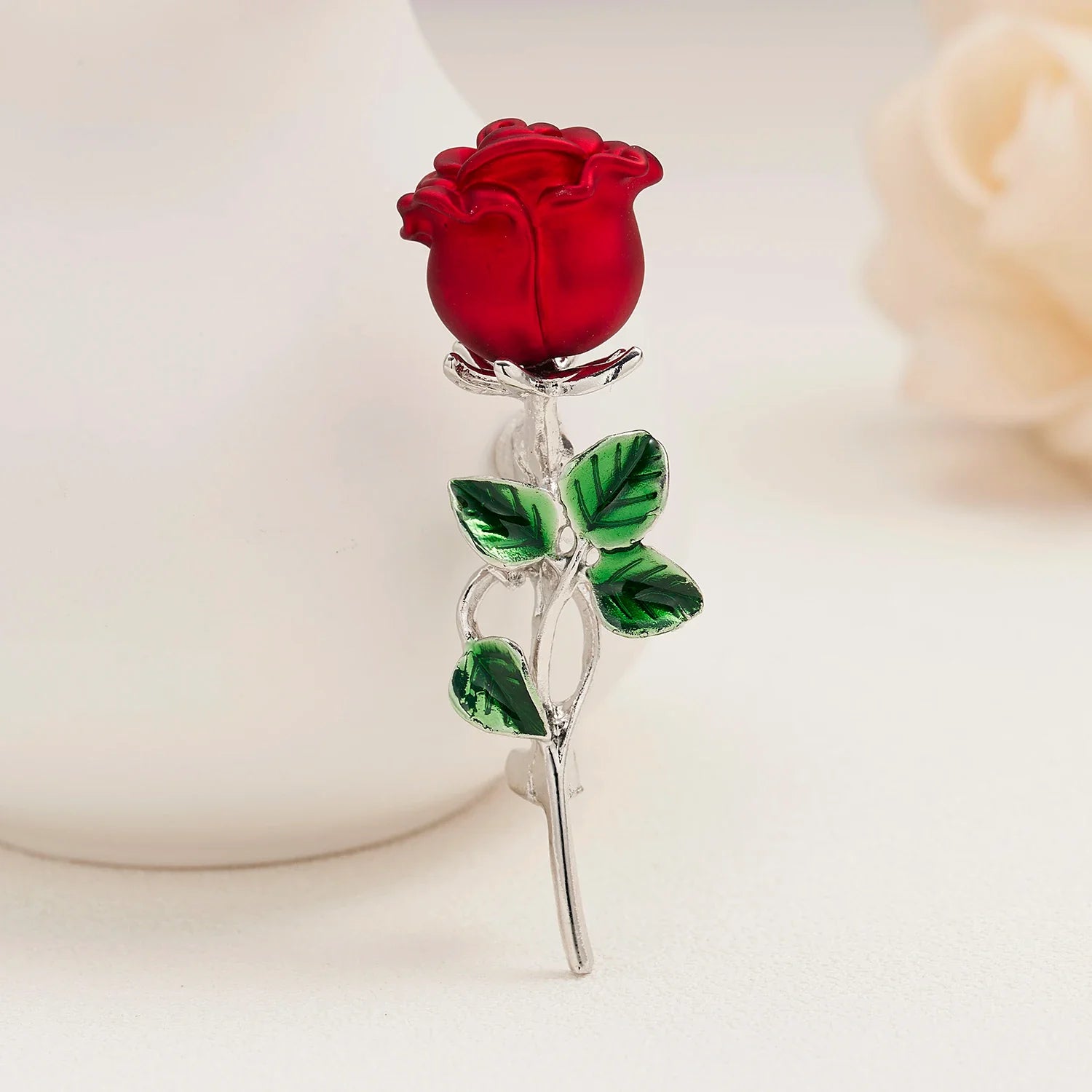 Femlion Elegant Rhinestone Rose Flower Brooches for Women, Wedding Party Badge Jewelry