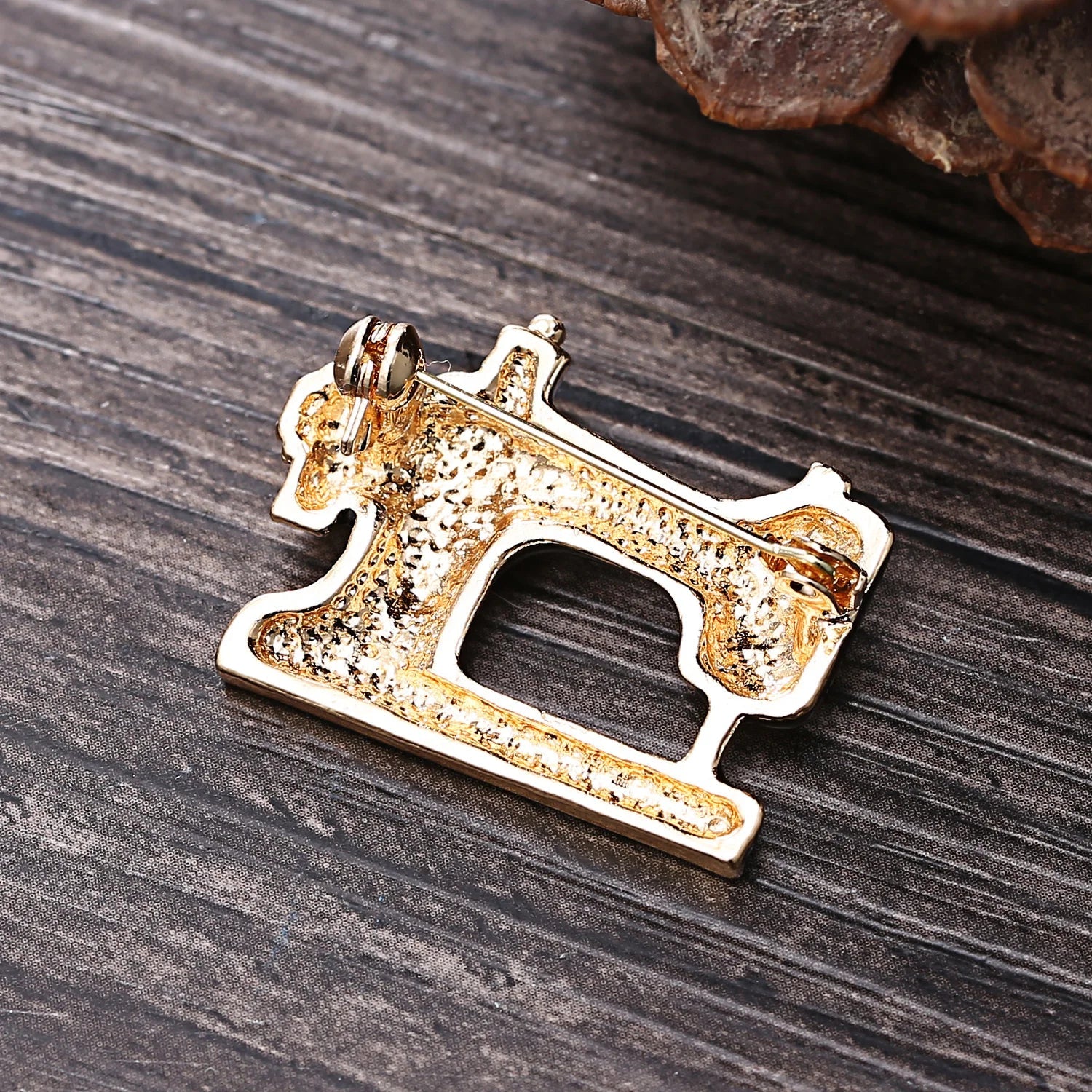 Femlion Enamel Machine Brooch Jewelry Hijab Pin for Women Girls