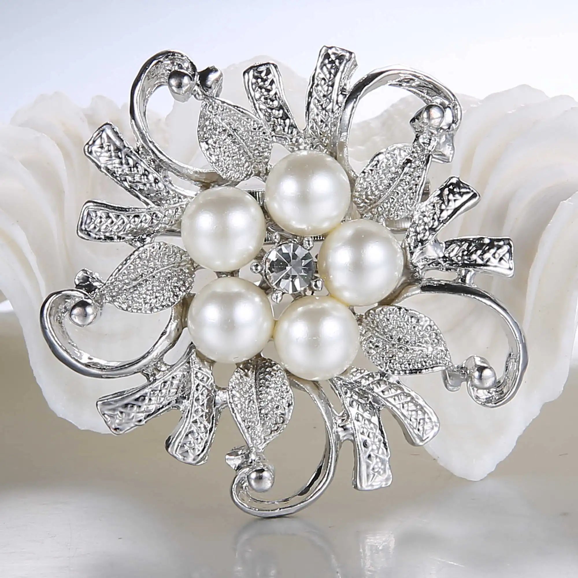 Femlion Flower Collar Brooches with Simulated Pearl Beads - Fashion Jewelry Gift