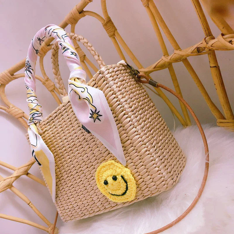 Femlion Handmade Straw Bag: Bride's Honeymoon Essential