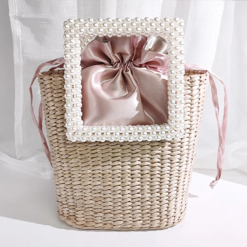 Femlion Straw Shoulder Bag Hand-Woven Seaside Vacation Designer Handbag