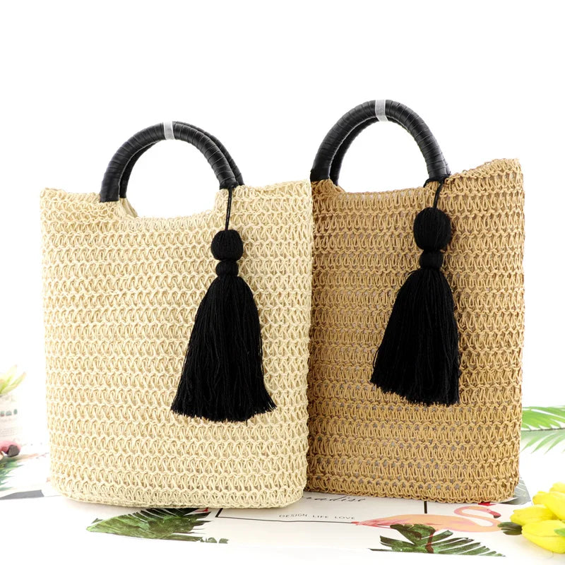 Femlion Straw Tassel Bag: Hand-Woven Beach Casual Handbag