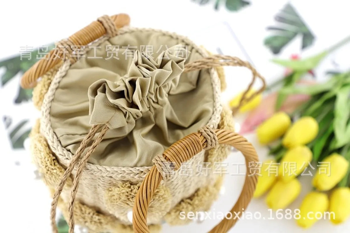 Femlion Pearl Straw Bag: Round Barrel Woven Beach Bag for Fashionable Women