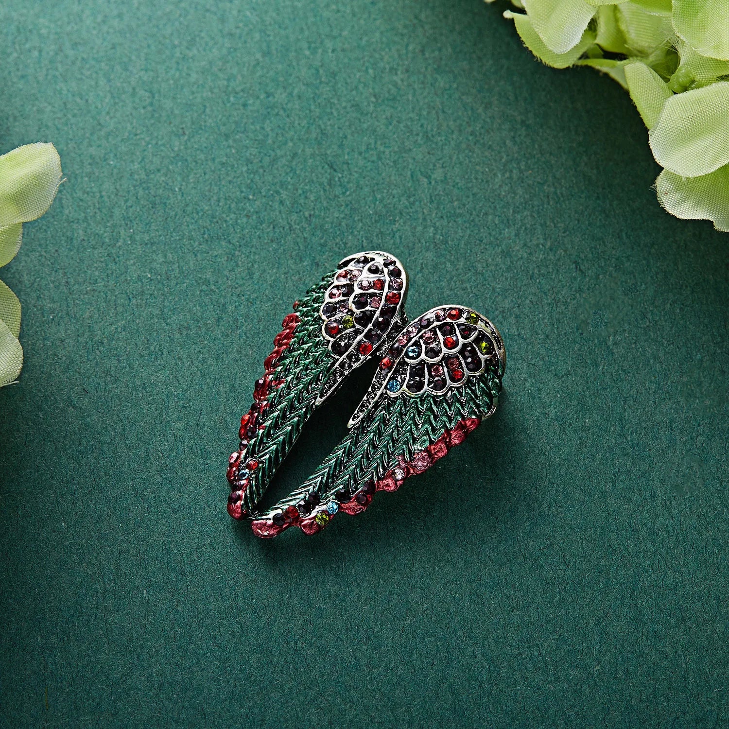 Femlion Elegant Green Rhinestone Wing Brooch - Vintage Enamel Badge for Women