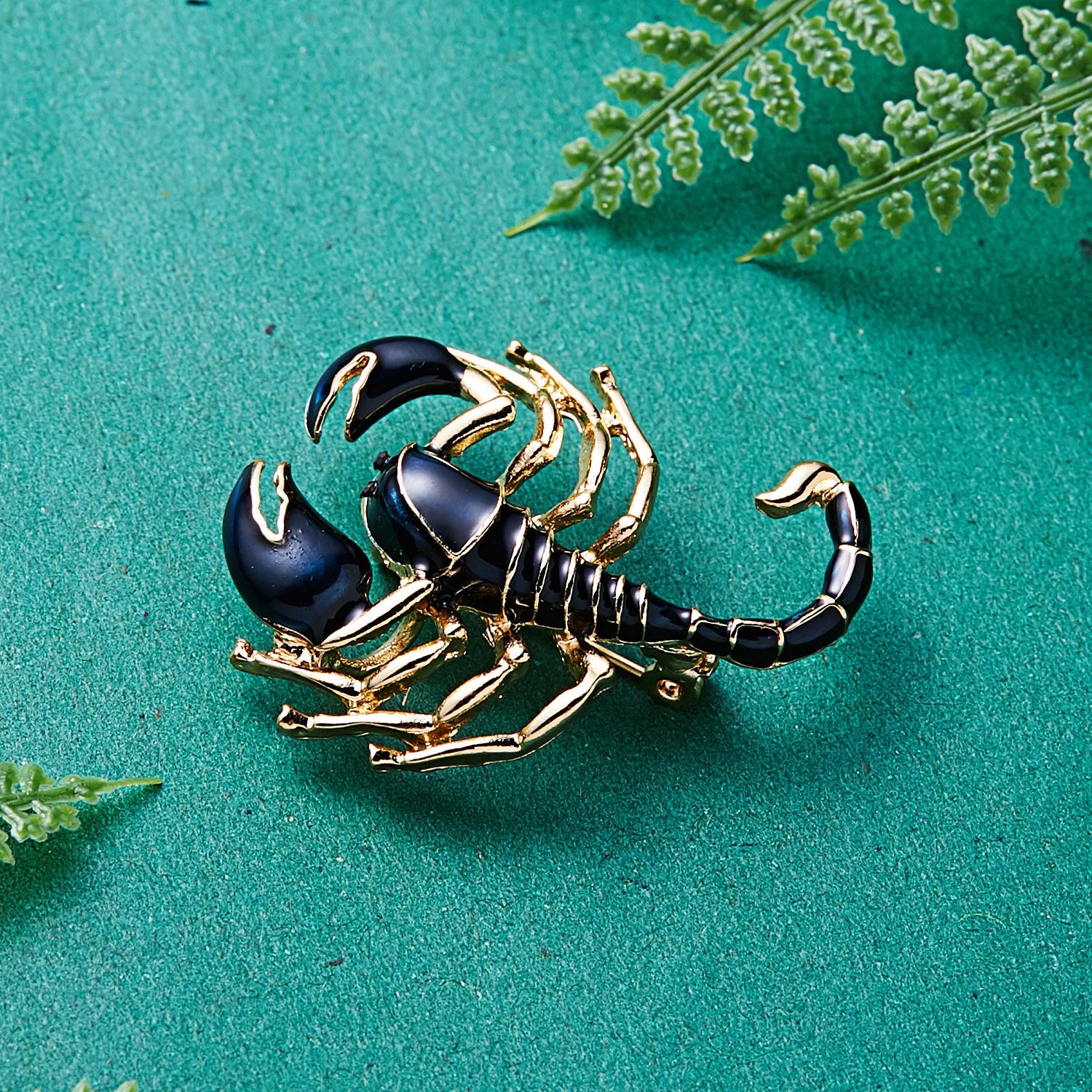 Femlion Enamel Scorpion Brooches Crystal Animal Coat Pins for Women