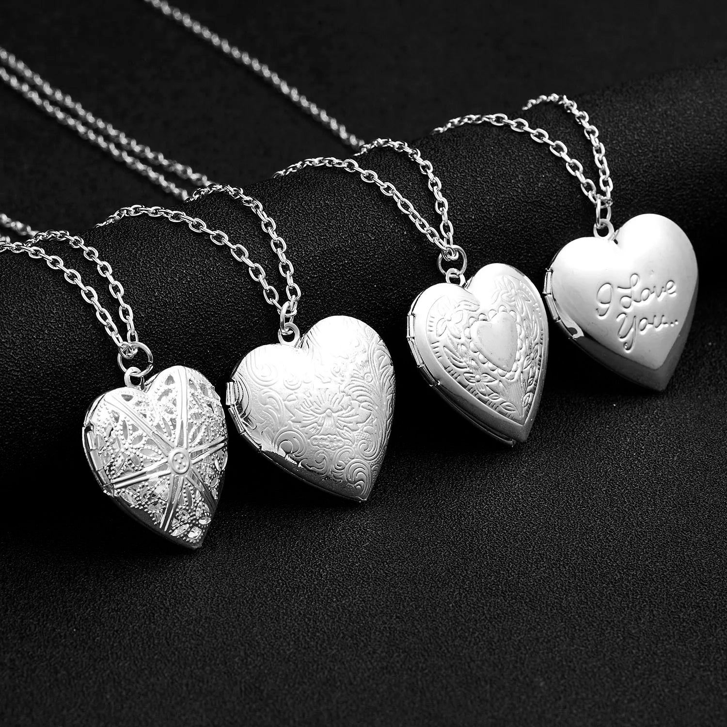 Femlion Love Heart Pendant Locket Necklace Animal Family Photo Frames Girlfriend Gift