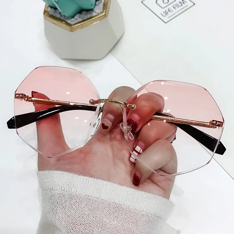 Femlion Octagonal Metallic Sunglasses Retro Style UV400 Eyewear Lens Protection