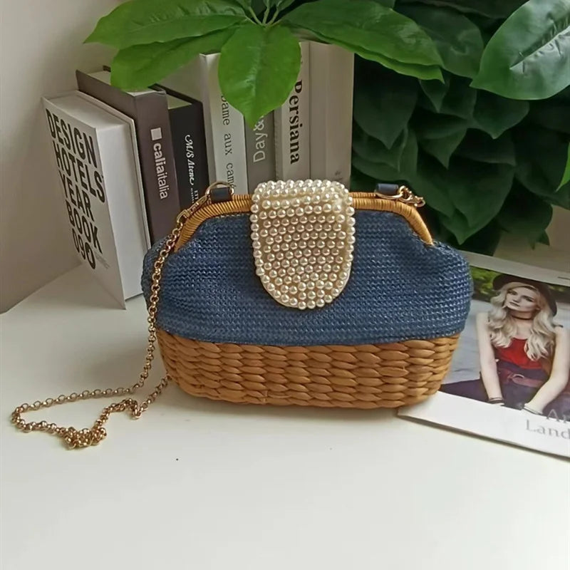 Femlion Chain Grass Weaving Pearl Bag