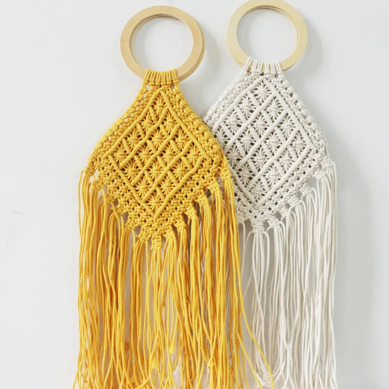 Femlion Diamond Tassel Straw Bag with Wooden Handle