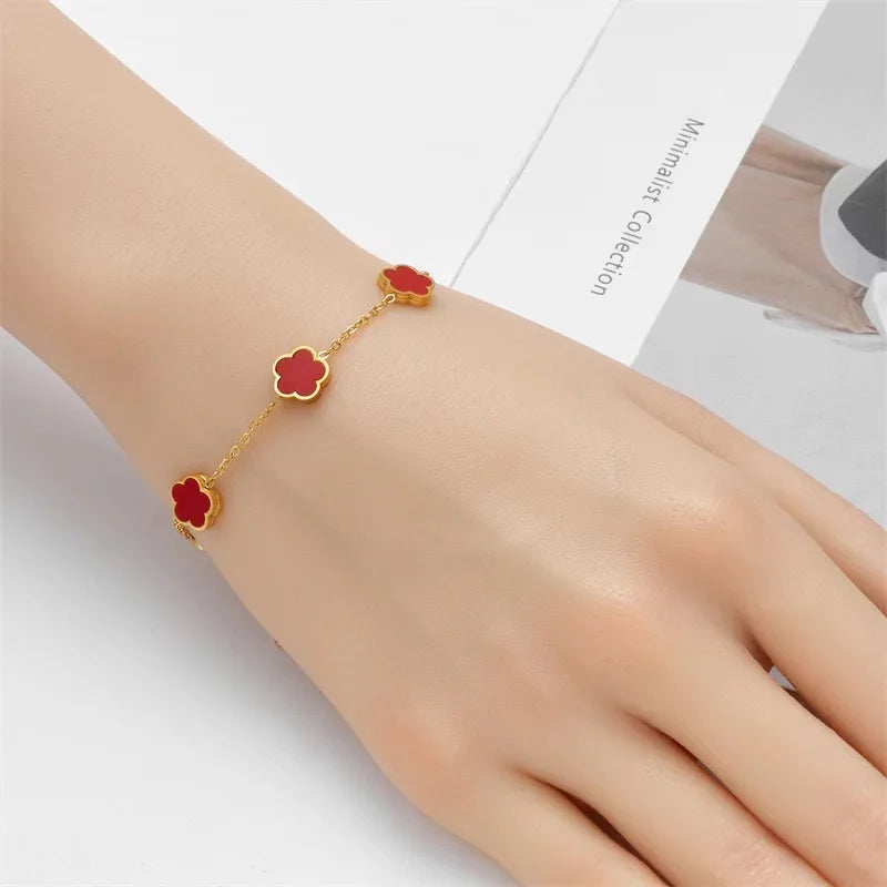 Femlion Stainless Steel Clover Bracelet: High Quality, Simple Luxury Design