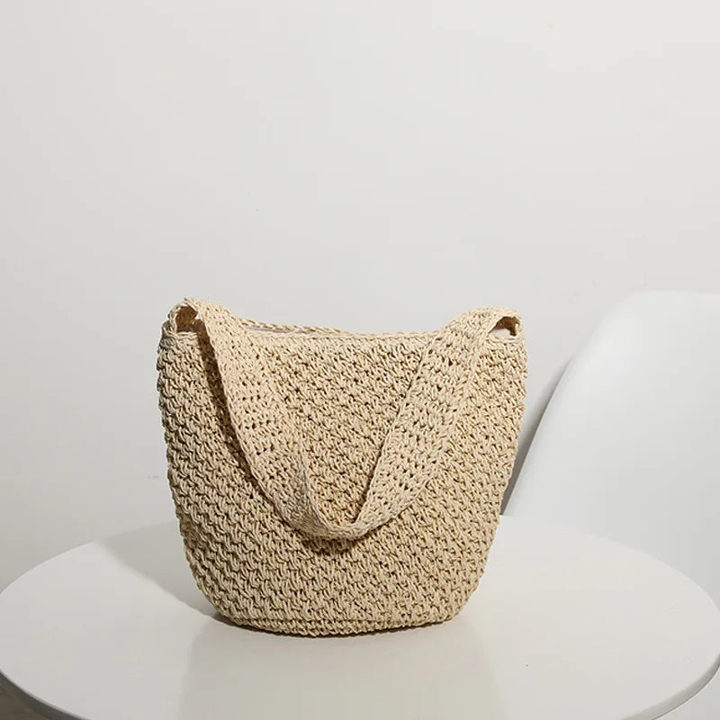 Femlion Straw Bucket Bag: Handmade Woven Beach Vacation Seaside Fashionable Handbag