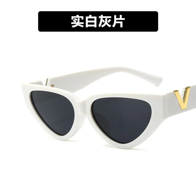 Femlion Retro Cat Eye Sunglasses Rectangle Fashion Eyewear