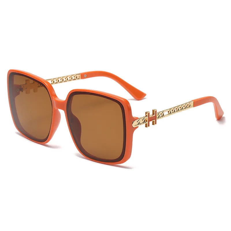 Femlion Rivet Sunglasses: Euro-American Fashion Statement