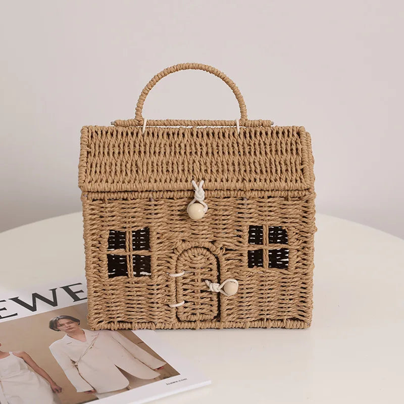 Femlion Woven Hut Bag – Stylish Hand-Held Straw Basket for Chic Outings