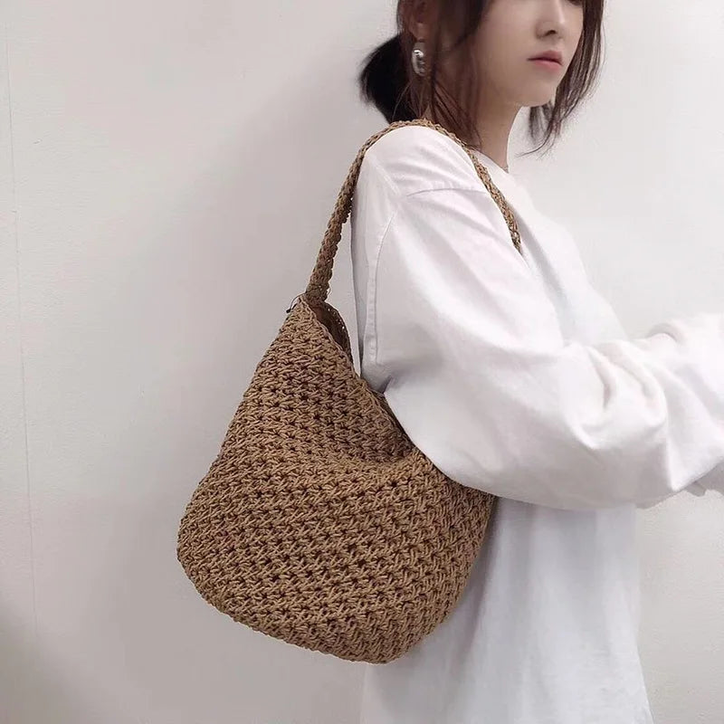 Femlion Straw Bucket Bag: Handmade Woven Beach Vacation Seaside Fashionable Handbag