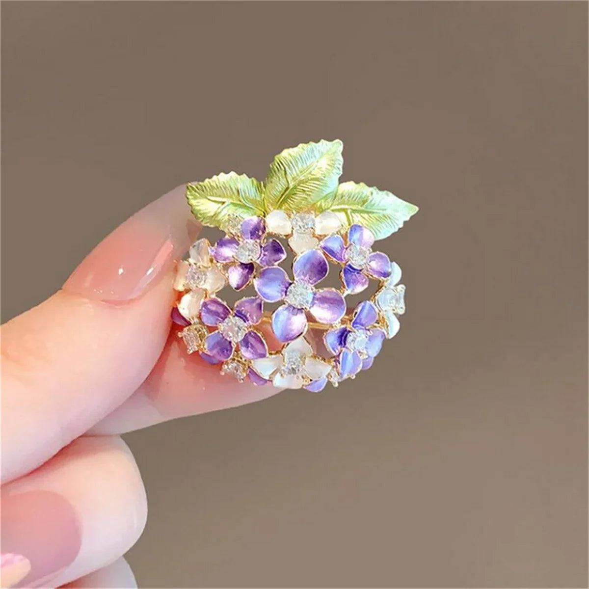 Femlion Purple Enamel Hydrangea Flower Brooch: Elegant Floral Bouquet Pin