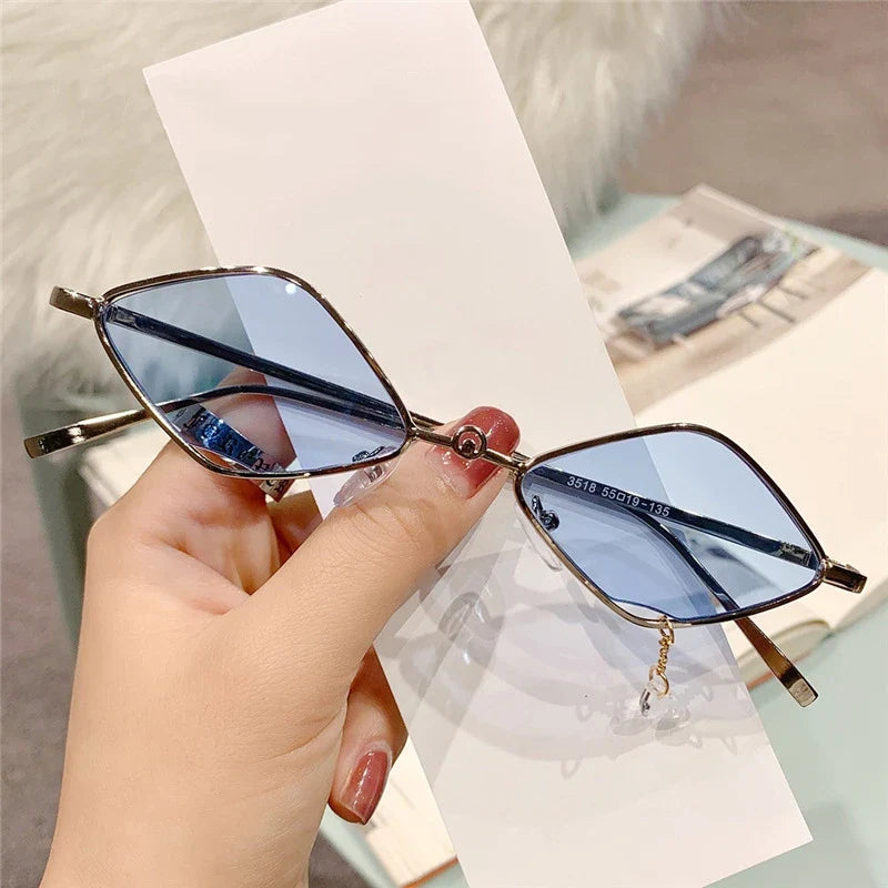 Femlion Retro Metal Frame Sunglasses UV400 Fashion Shade