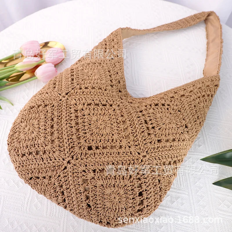 Femlion Fashionable Woven Grass Bag with Silk Hook Flower, Shoulder Beach Bag