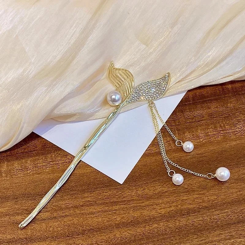 Femlion Elegant Crystal Tassel Hairpins for Women - Fashion Hair Accessories