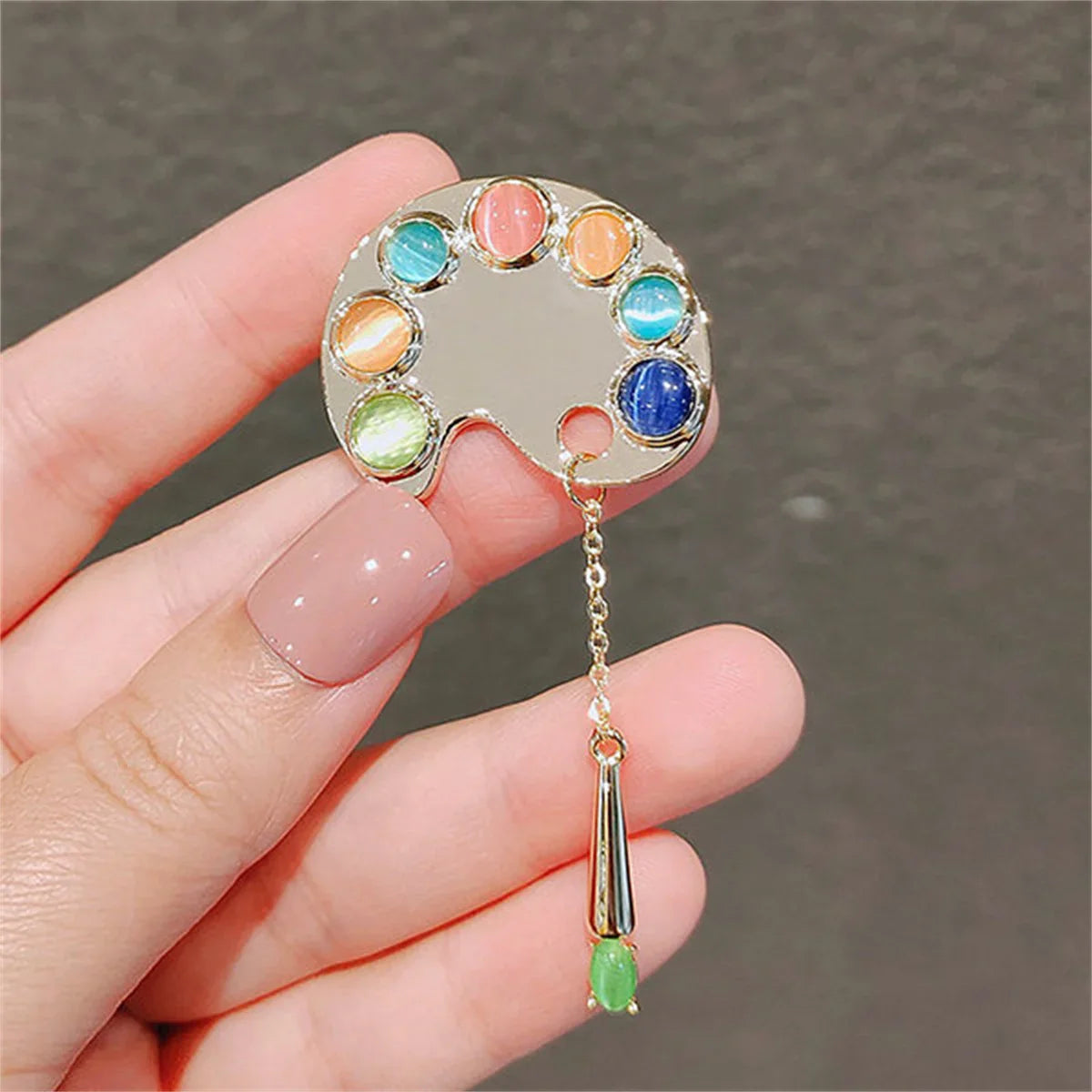 Femlion Opal Painting Palette Brooches: Colorful Artist Tassel Decorative Pins