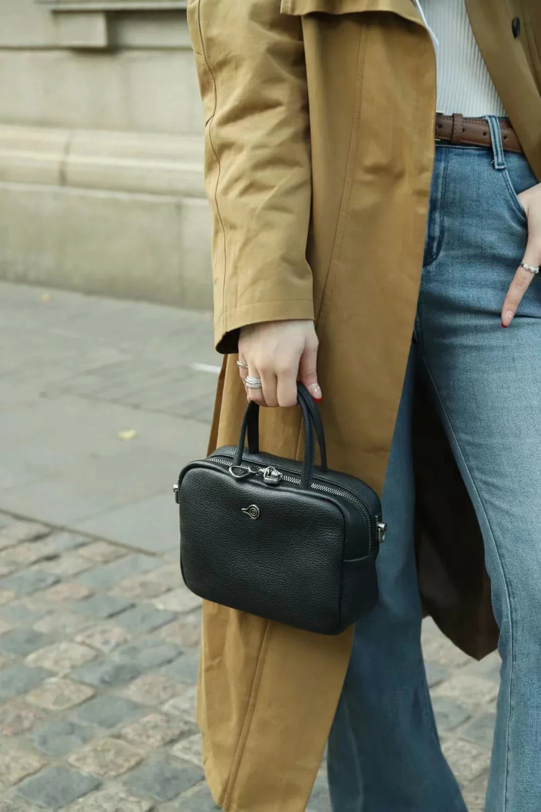 Femlion Soft Square Leather Handbag: Stylish Crossbody with Large Capacity