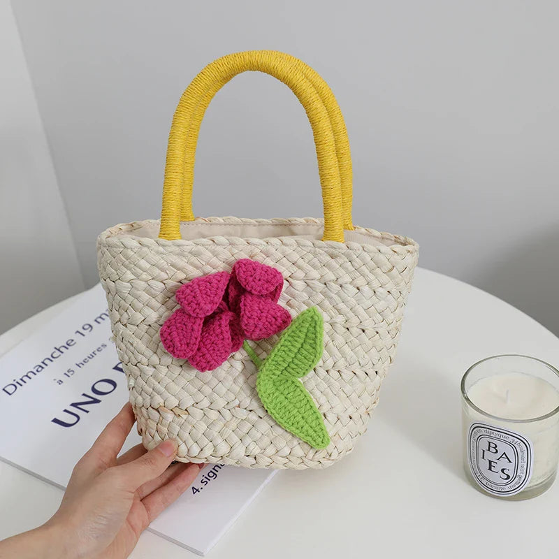 Femlion Tulip Straw Bag: 2022 Hand-Woven Rattan Handbag for Fresh Style