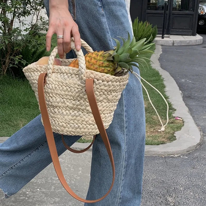 Femlion Corn Skin Woven Beach Vacation Bag