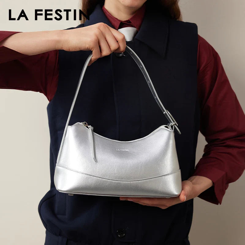 Femlion Chic Handbag: Versatile Crossbody Bag for Women, High Quality & Trendy Design.