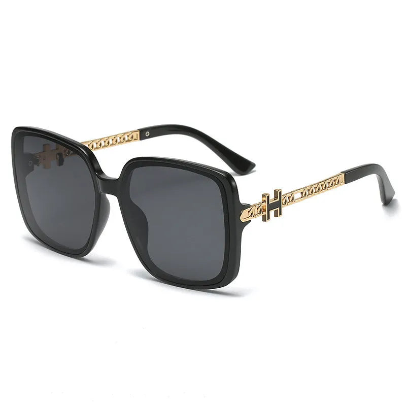 Femlion Rivet Sunglasses: Euro-American Fashion Statement