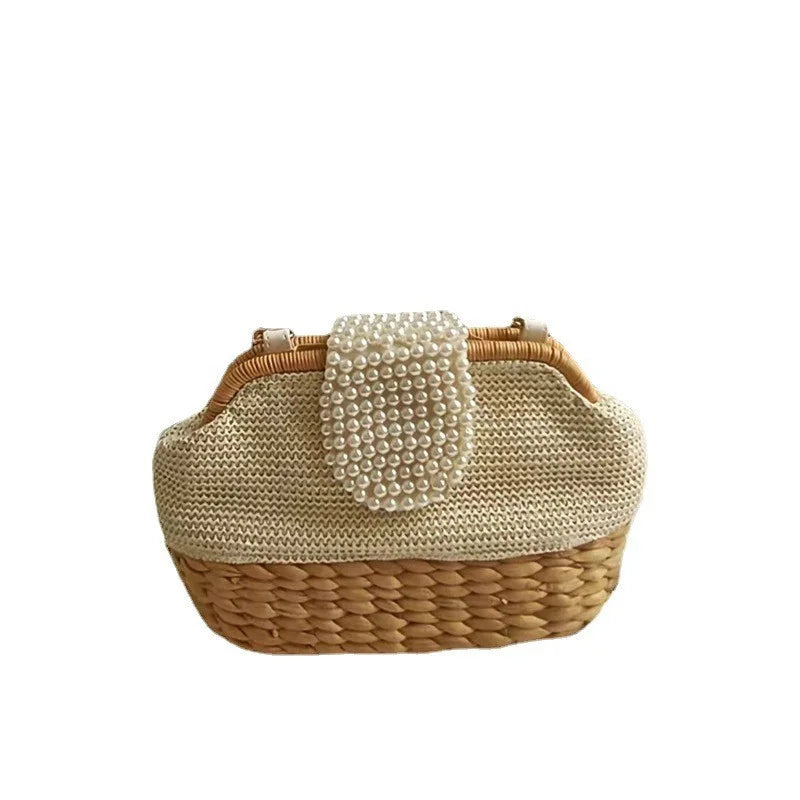 Femlion Chain Grass Weaving Pearl Bag