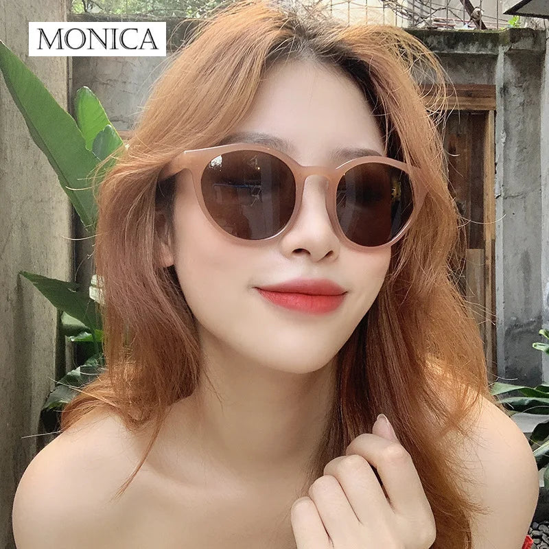 Femlion Retro Round Sunglasses Women Classic Vintage Small Frame Sun Glasses Black