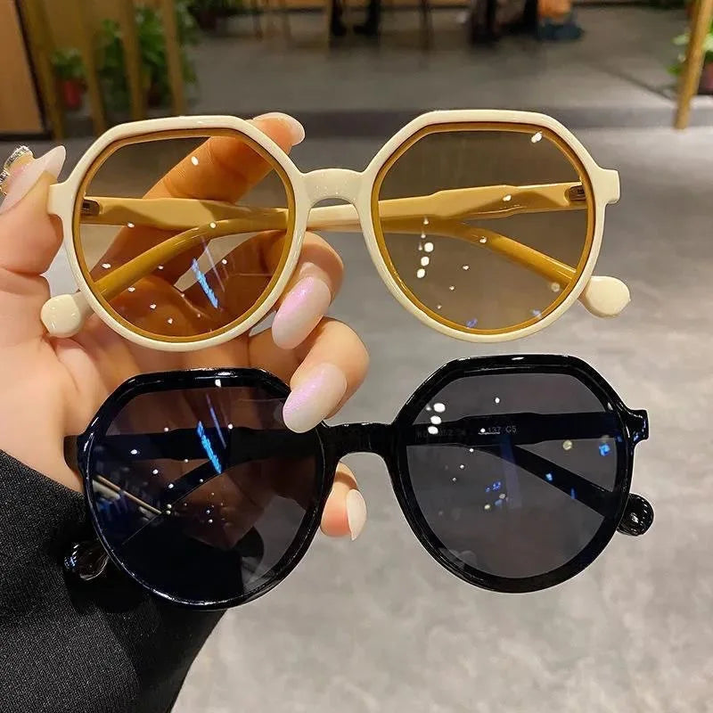 Femlion Round Frame Sunglasses: Trendy, Colorful, All-match Style