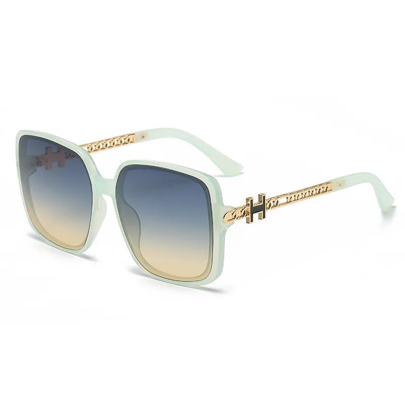 Femlion Rivet Sunglasses: Euro-American Fashion Statement