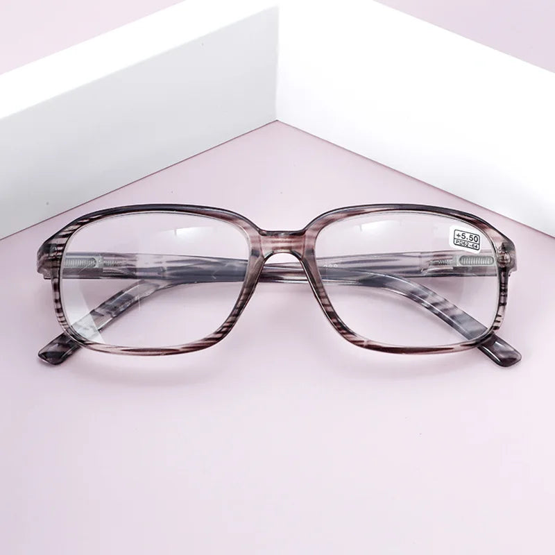 Femlion Fashion Stripe Design Presbyopic Glasses Diopter +450 to +600