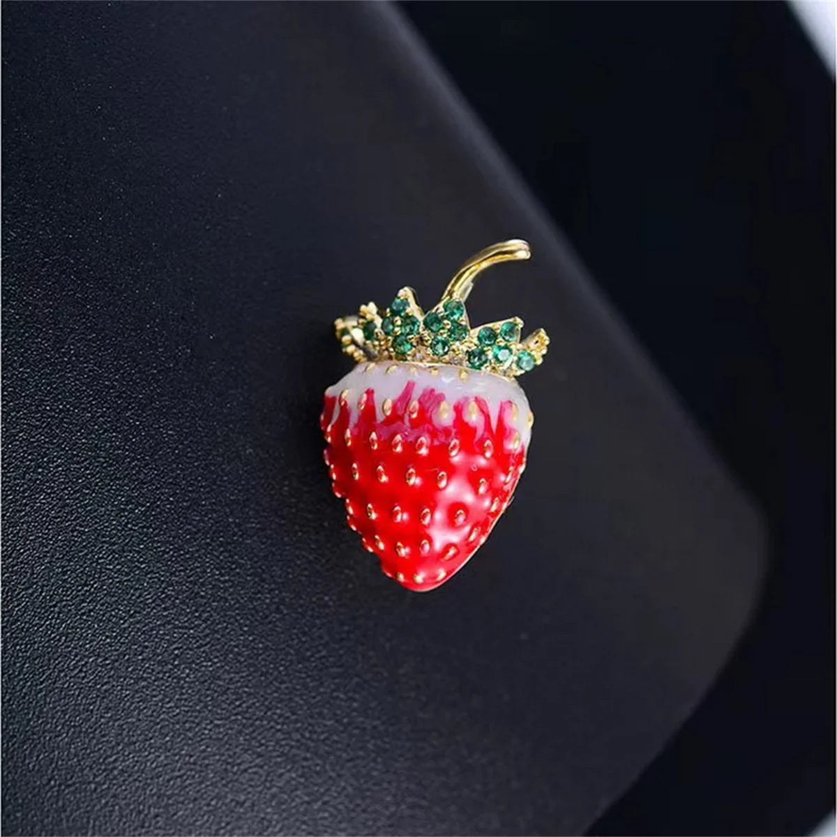 Femlion Strawberry Brooch: Vintage Enamel Red Fruit Pin with Green Rhinestones