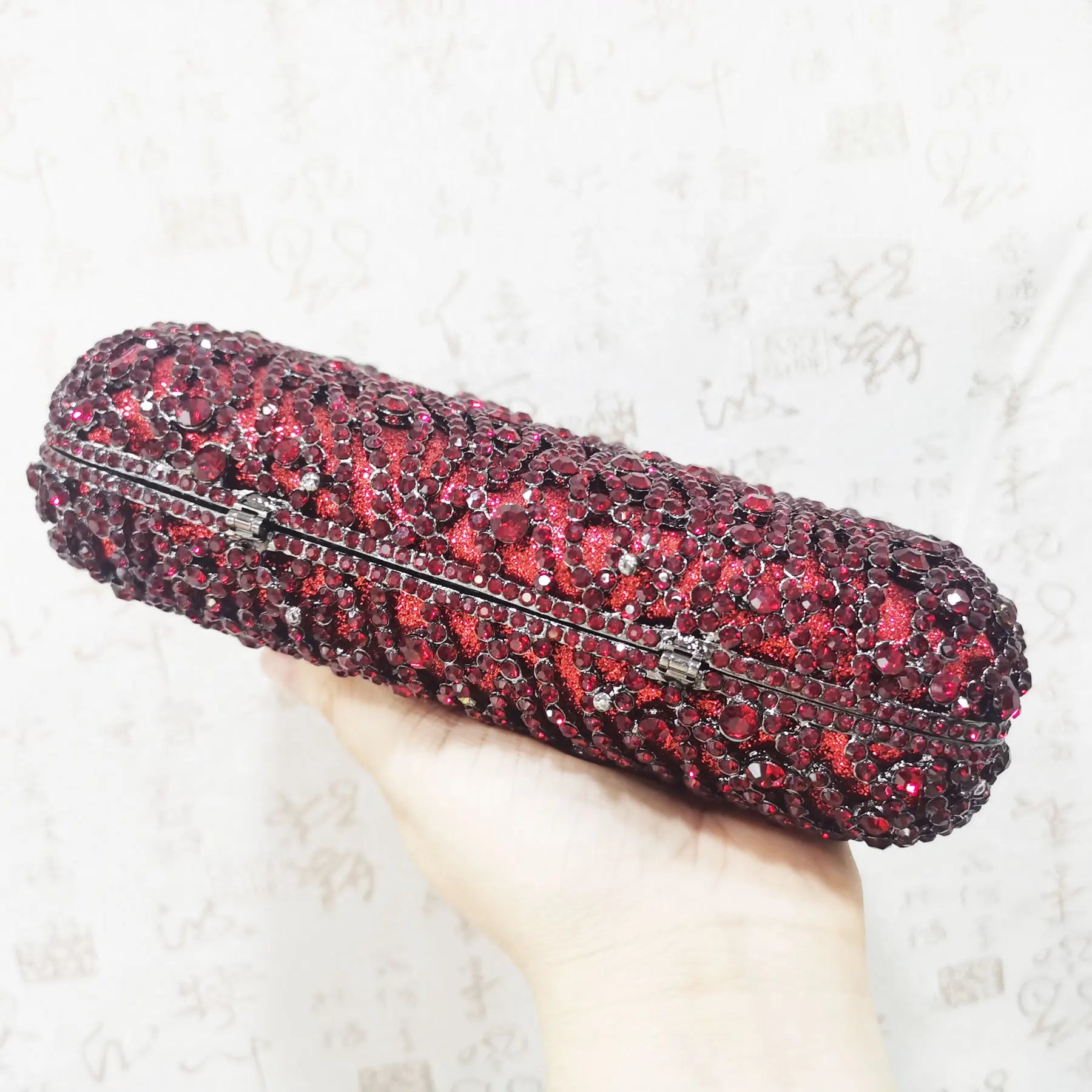 Femlion Wine Party Clutch: Wholesale Luxury Crystal Evening Bag