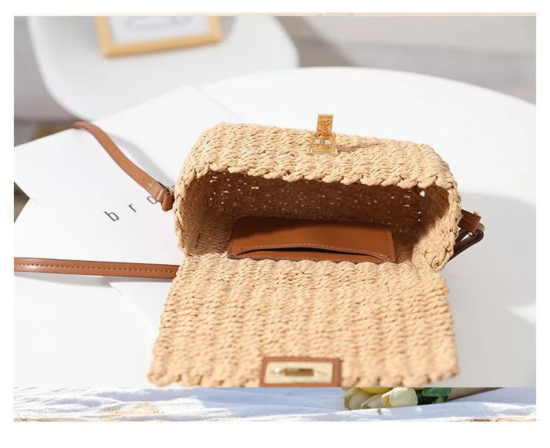 Femlion Grass Woven Box Crossbody Bag