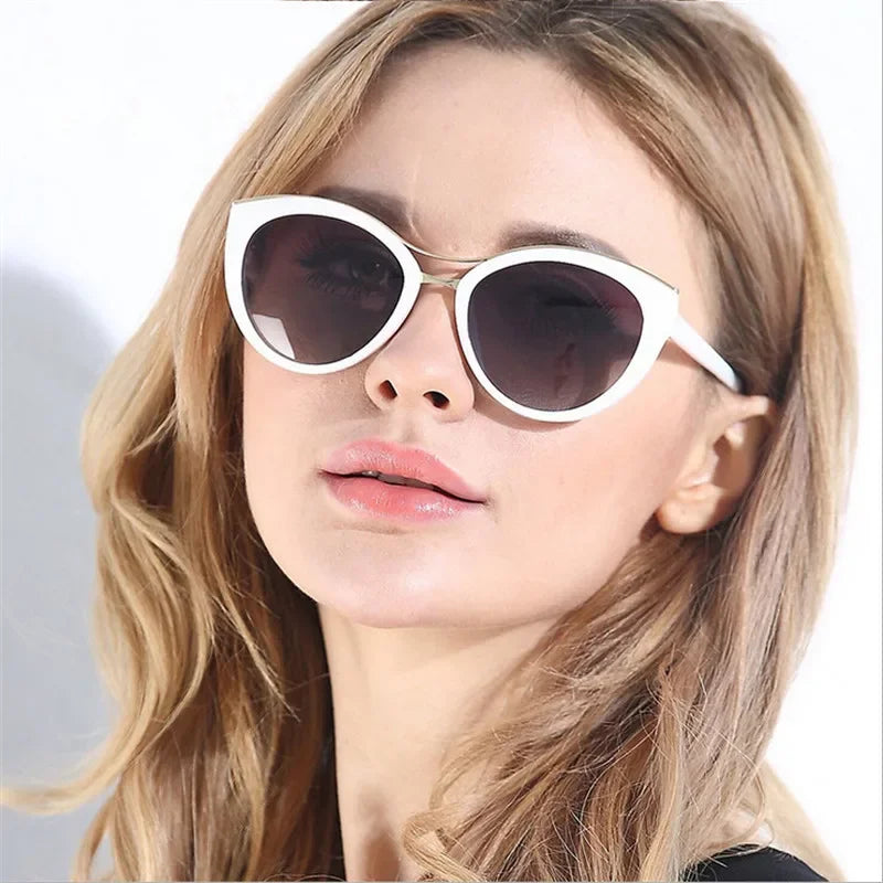 Femlion Myopia & Hyperopia Polarized Sunglasses - Designer Glasses, Customize Prescription (+125 to +175)